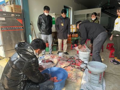 Tổ chức lấy mẫu giám sát mối nguy ô nhiễm thực phẩm  4 huyện trên địa bàn tỉnh Hà Giang