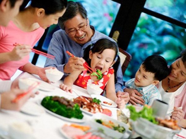 Bữa ăn gia đình - Yếu tố để gia đình hạnh phúc