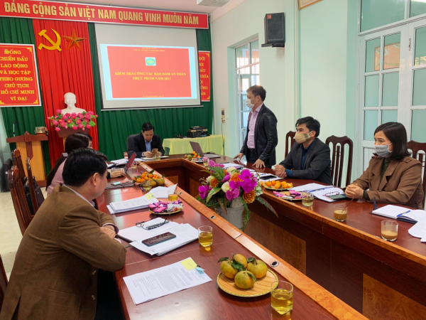 Kiểm tra công tác bảo đảm An toàn thực phẩm năm 2021  tại Chi cục An toàn vệ sinh thực phẩm tỉnh Hà Giang