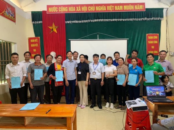 Hà Giang: Phổ biến kiến thức và ký cam kết Mô hình điểm  an toàn thực phẩm có kiểm soát tại Điểm du lịch cộng đồng  thôn Nậm Hồng, xã Thông Nguyên, huyện Hoàng Su Phì